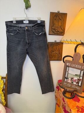 Zara Black Jeans Sz 10 (34x26) Super High Rise Button Fly Tapered Crop Raw Hem